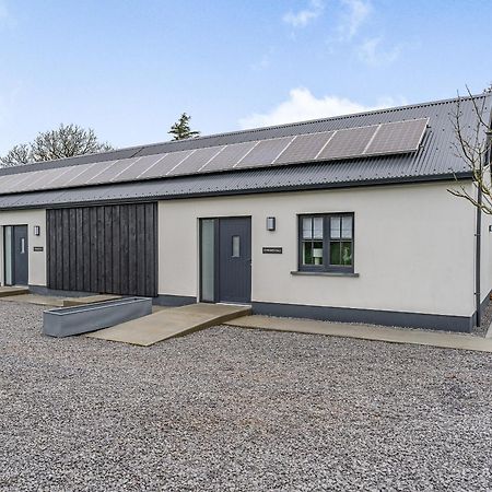 Cowshed 2 - Uk35458 Villa Whitland Exterior photo